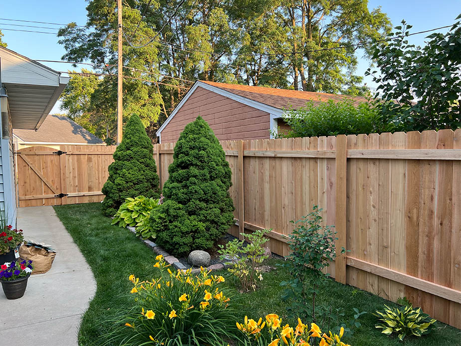 Blaine Minnesota residential fencing company